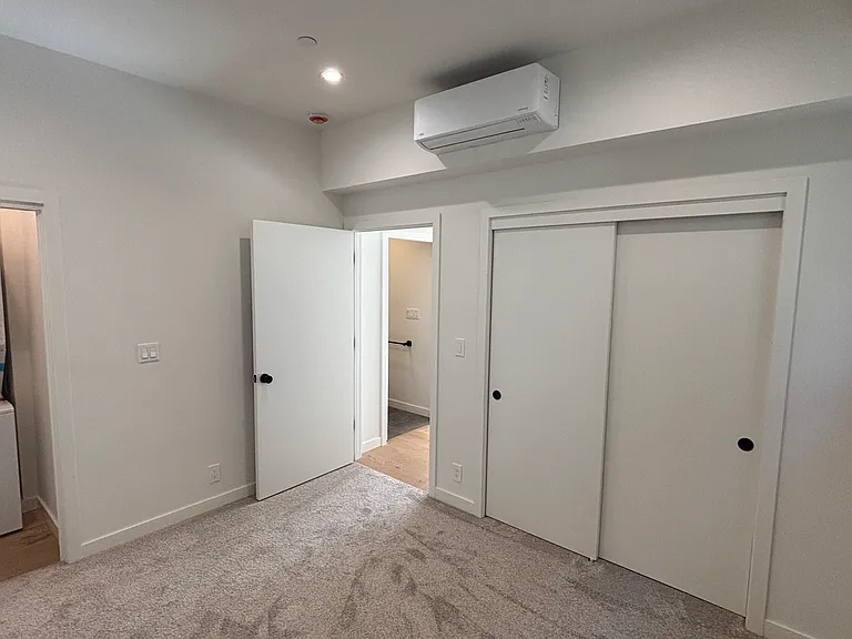 447 Main St #1 — Photo 7