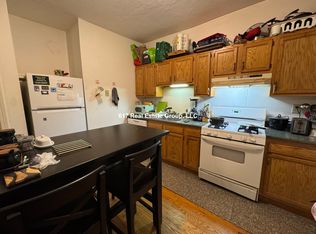 17-3 Cummings Rd, Brighton, MA 02135