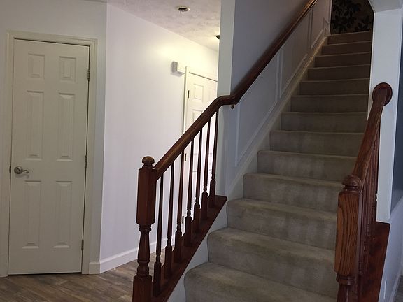 2nd image of 50 Orville Ct