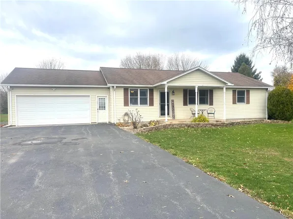 3201 Arcadia Zurich Norris Rd, Newark, NY 14489