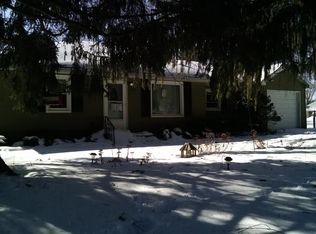 132 Carleton Dr N, Battle Creek, MI 49017
