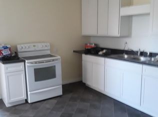 8 Feeder Ave, Lewistown, PA 17044