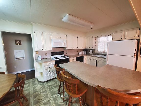 5th image of 1101 Josephine St