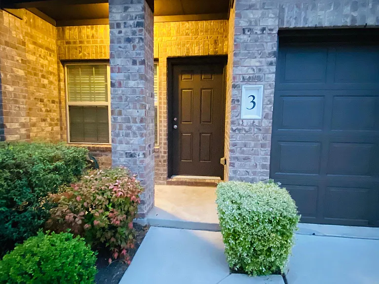 1900 Little Elm Trl #3 — Photo 3