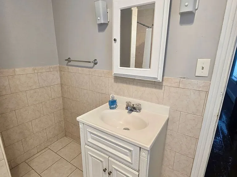 107 Mulberry St — Photo 12