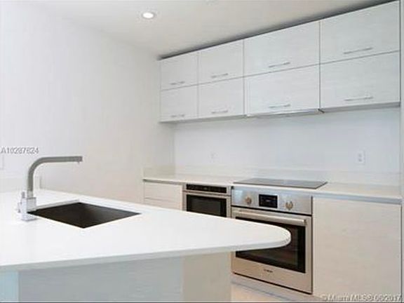 4th image of 1300 S Miami Ave #2309