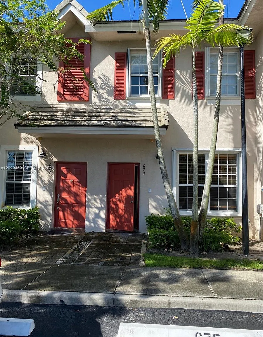 Park Place At Plantation — Photo 1