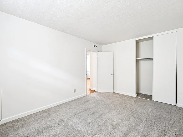 LongView Apartments — Photo 101