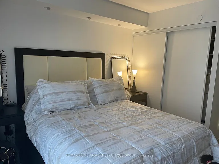 116 Varna Dr — Photo 9
