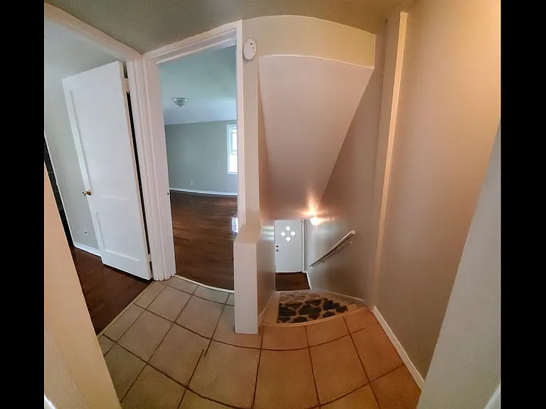 90 Vine Hill Rd — Photo 9