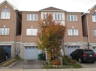 5753 Retreat St, Mississauga, ON L5R0B5