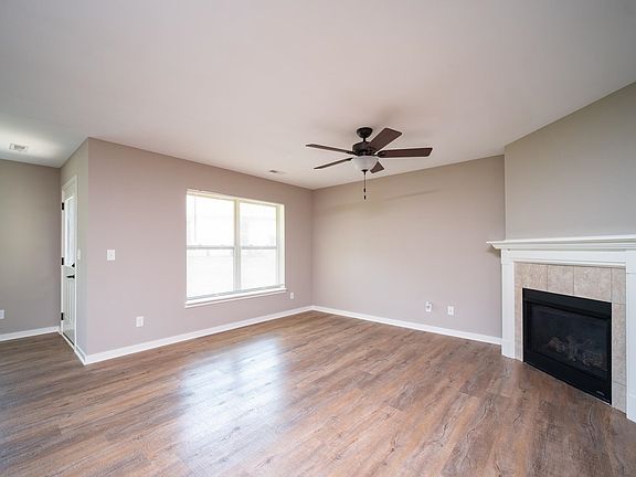 3rd image of 5618 Jackies Dr