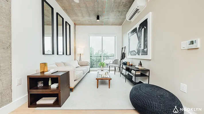 Rented by Nooklyn NYC LLC | media 45