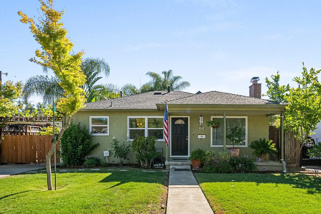 1849 Ellen Ave photo 1