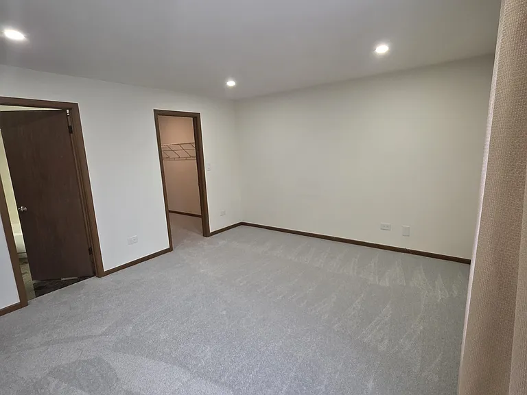 1751 Sleepy Hollow Ct #7 — Photo 10