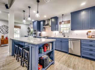 1313 Juniper Ln, Lewisville, TX 75077