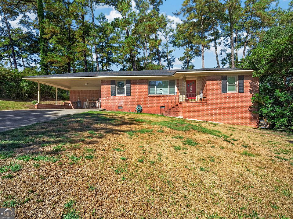 1st image of 720 Forest Ridge Dr W