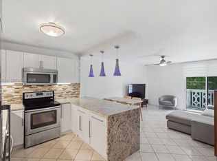 Admiral Towers Condo, Miami Beach, FL 33139