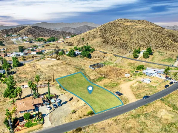 125 Connecticut Dr #125, Quail Valley, CA 92587