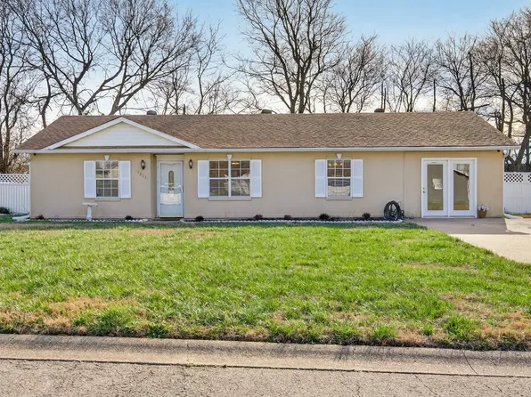 1211 Patton Pl, Oak Grove, KY 42262
