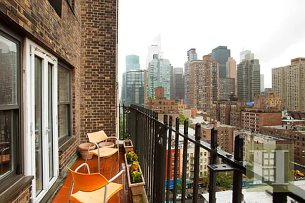 Sold by Halstead Real Estate | media 20