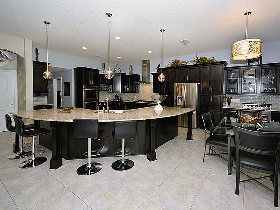 5th image of 1667 Crooked Oak Dr