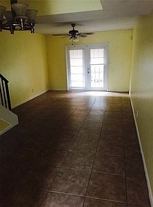 1st image of 6120 SW 42nd Ct