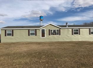 105 4th Ave SW, Steele, ND 58482