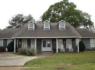 2165 Carter Rd, Bellville, TX 77418