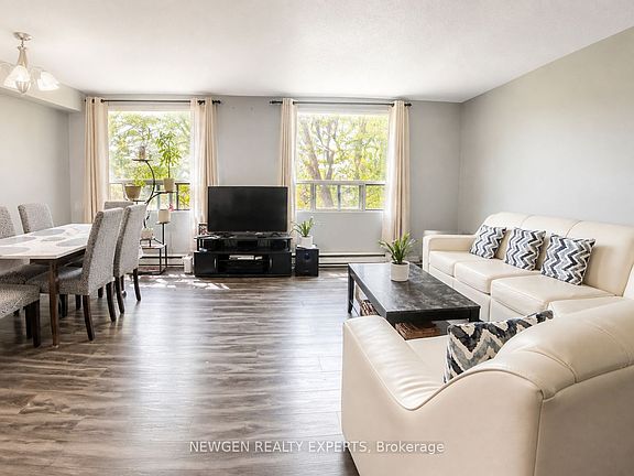 5th image of 18 Holborn Ct #405