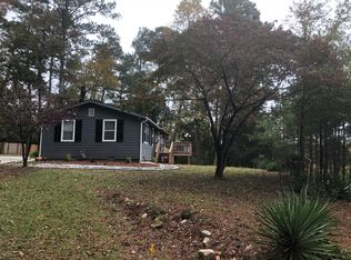 608 Cole Dr, Lilburn, GA 30047