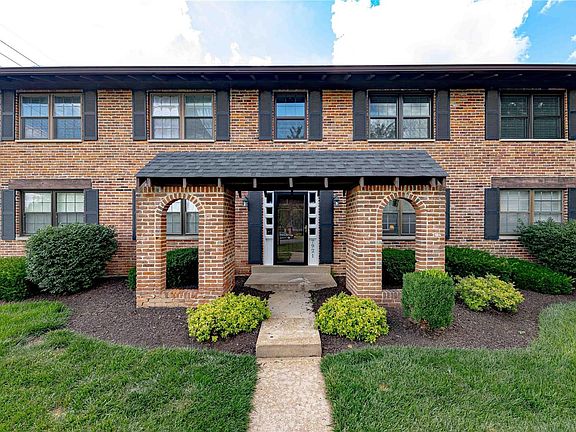 4th image of 7921 Royal Arms Ct APT 3