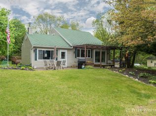 3198 N Apache Dr, White Cloud, MI 49349