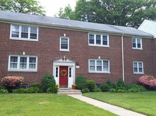 132 Cherry Parke, Cherry Hill, NJ 08002