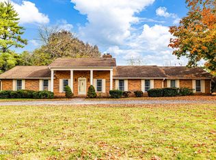 1914 Northwood Dr, Maryville, TN 37803