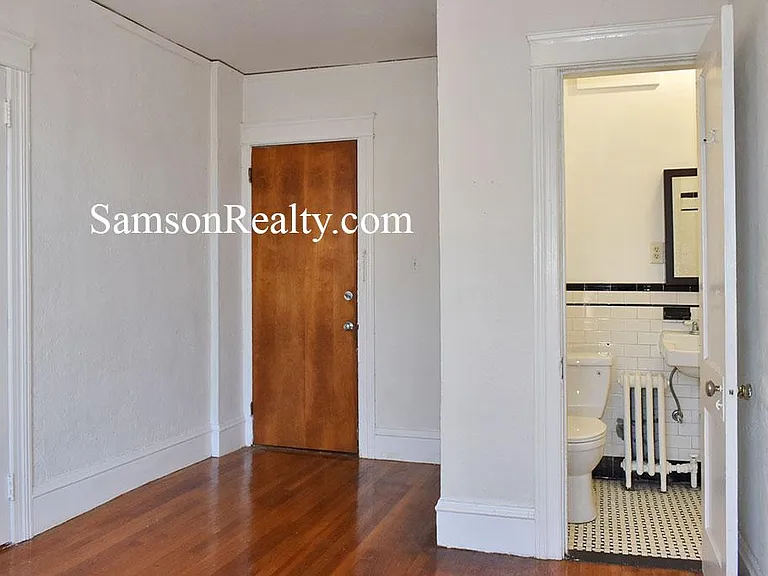257 Gano St #8 — Photo 4