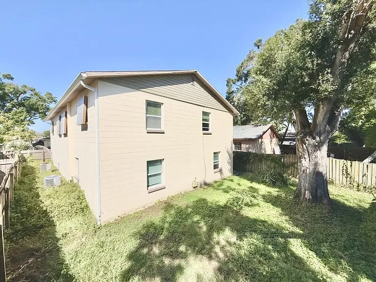 6420 S Adelia Ave #A — Photo 28