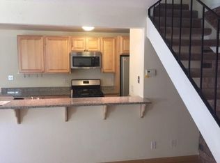 2725 Bidwell St, Davis, CA 95618