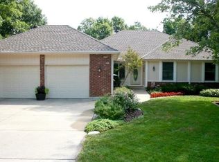 20810 Crickett Ln, Lenexa, KS 66220