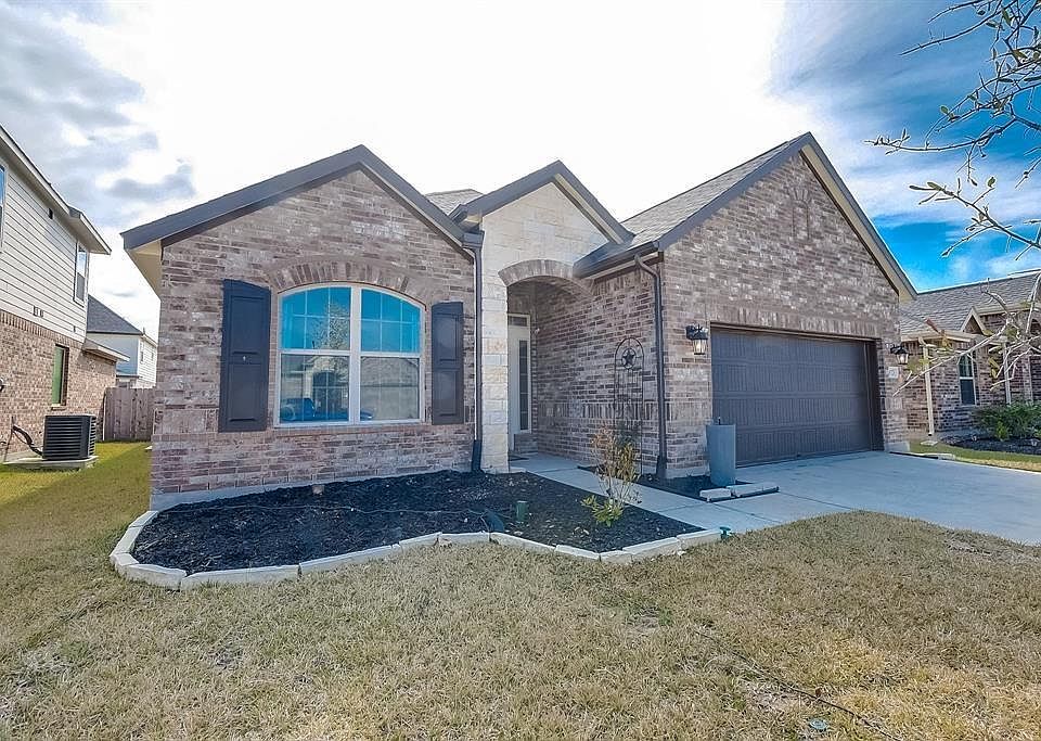 1st image of 20723 Laurel Rain Ct