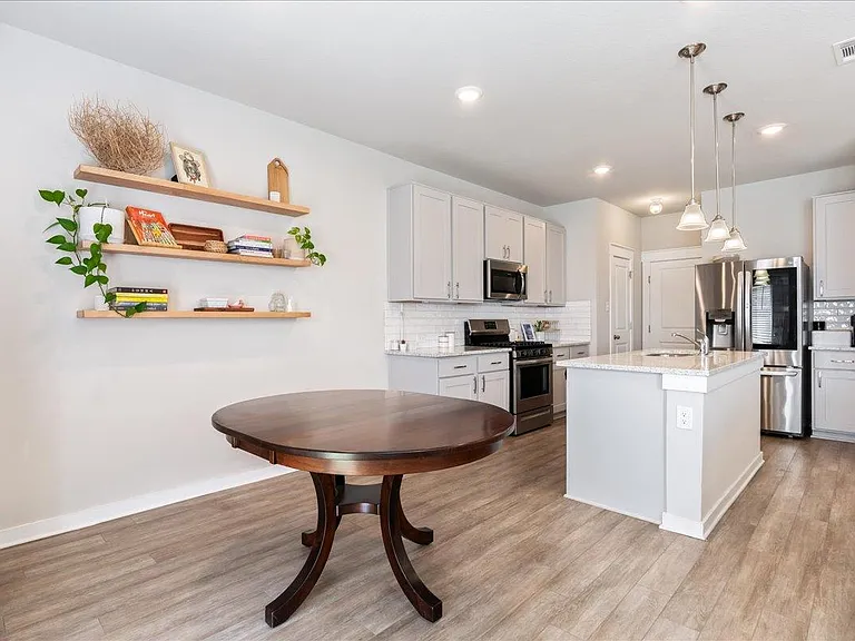 17103B Crane Fly Dr — Photo 9