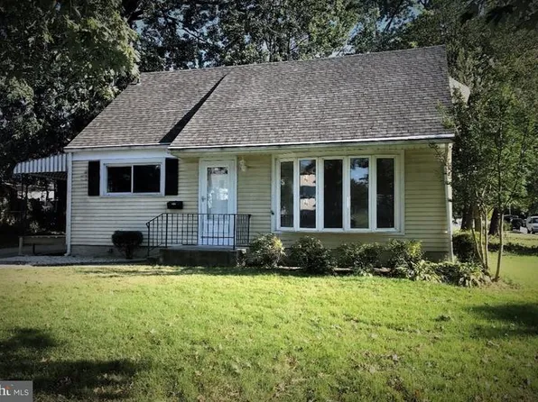 34 Andy Snyder Blvd, Deptford, NJ 08096