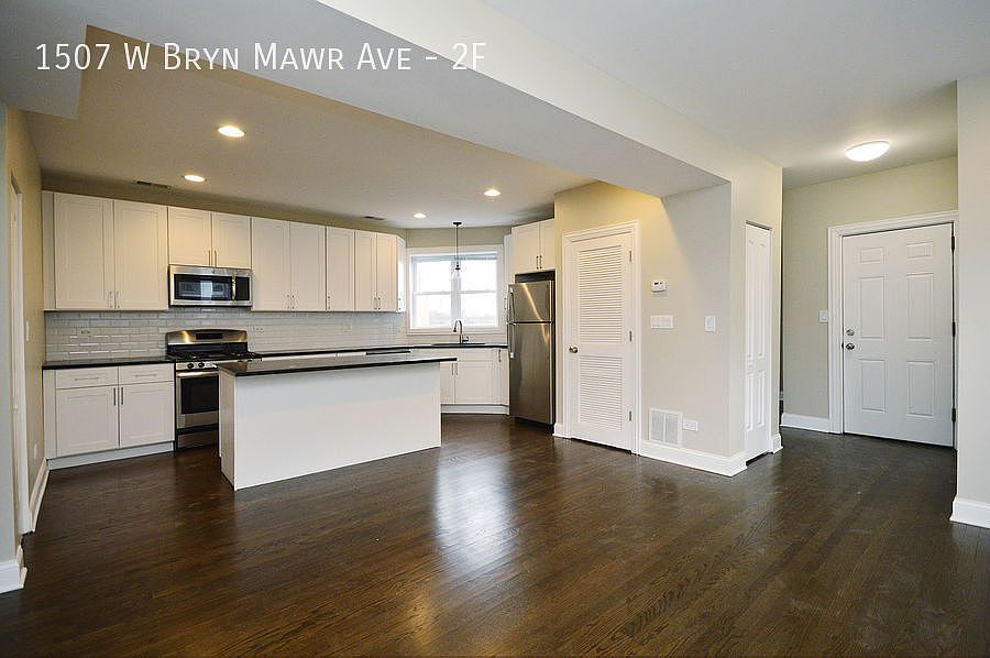 1st image of 1507 W Bryn Mawr Ave APT 2F