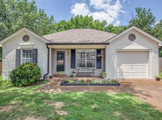 604 Village Trace Ct, Nashville, TN 37211