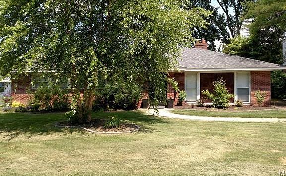 4th image of 2026 Westbrook Dr