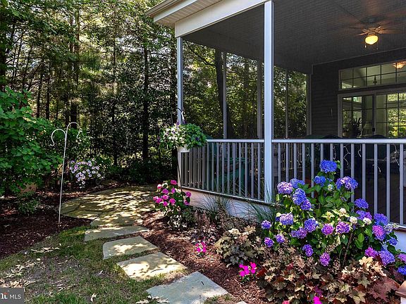 4th image of 29662 Franklin Roosevelt Ln