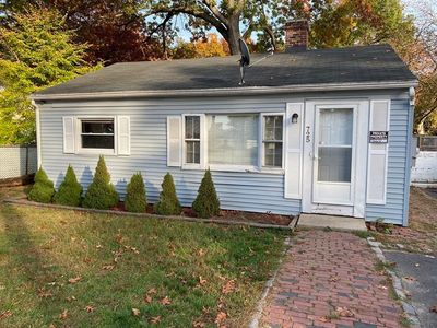 725 Bay St, Springfield, MA, 01109