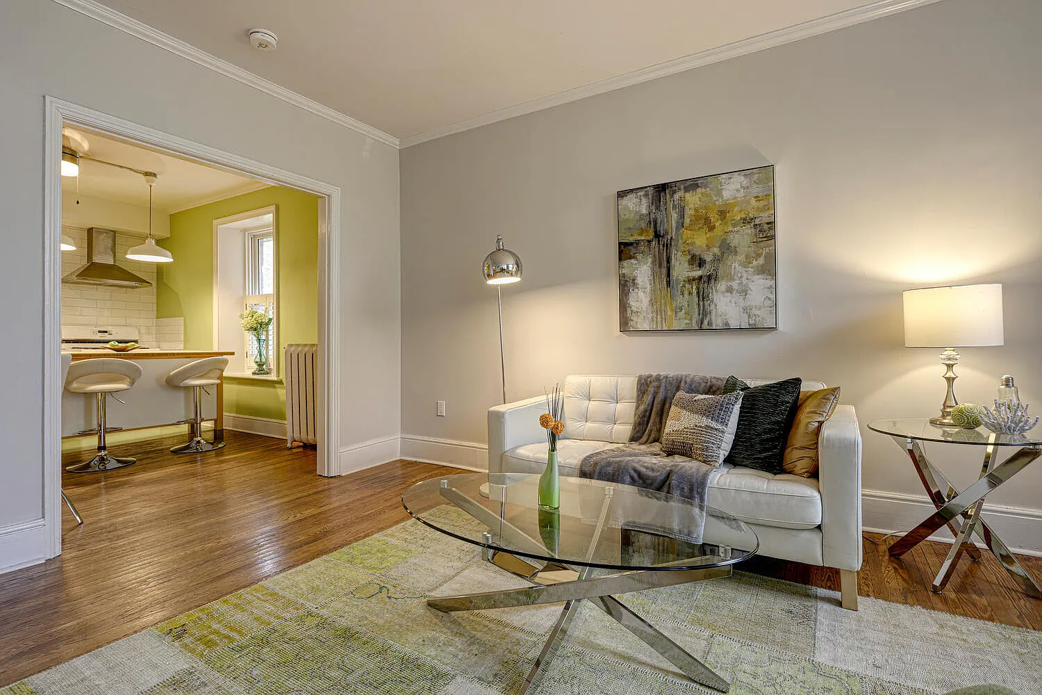 2 bed, 1000 sqft, $2,500 — Photo 3