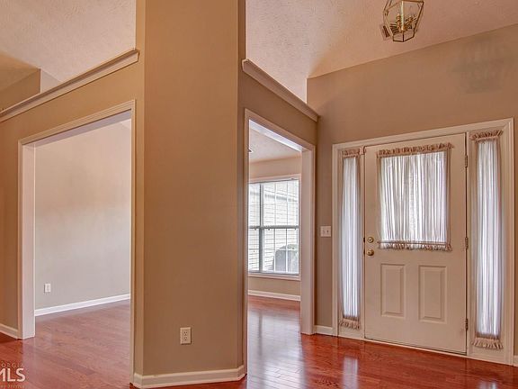3rd image of 310 Sterling Hill Dr