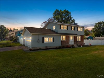 7586 Daphne Dr, North Syracuse, NY, 13212